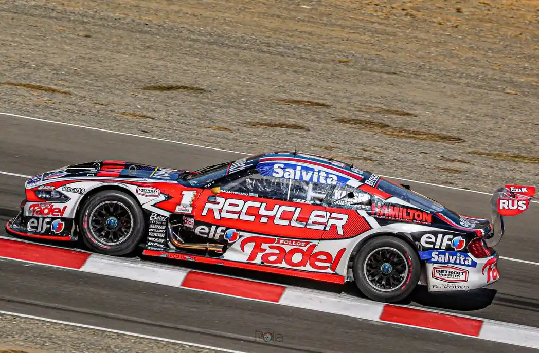 El Turismo Carretera se presenta en Concepción del Uruguay