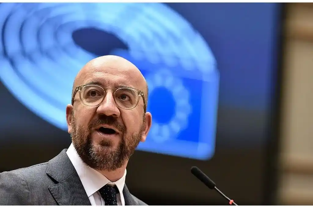 Varios líderes europeos aislados por haber estado con Macron