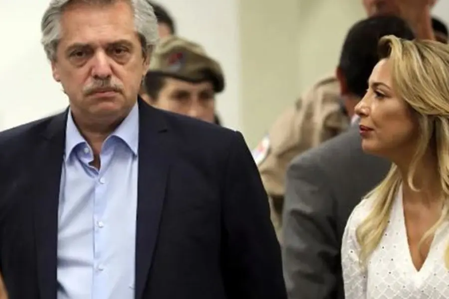 Alberto pidió a la Justicia el retorno inmediato al pais de su hijo Francisco
