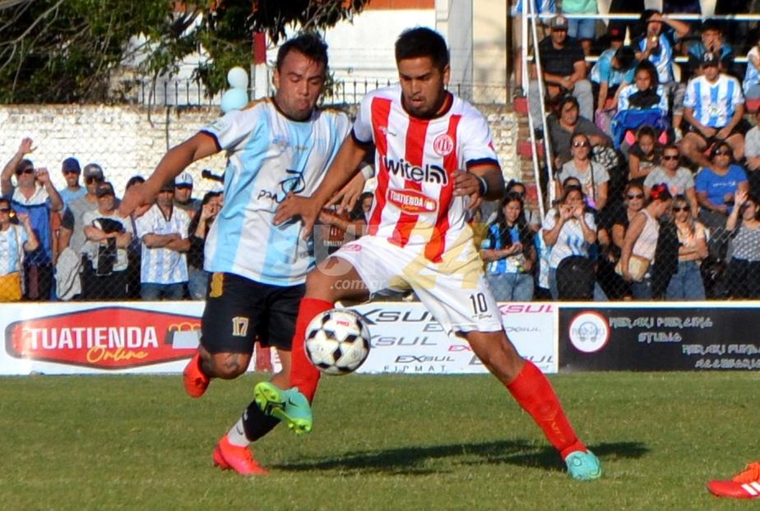 Argentino se lo empató en el final y le cortó la súper racha al Firmat FBC 