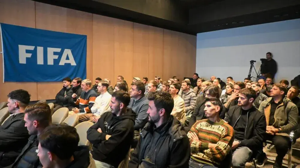 La AFA aplicará en el fútbol argentino las seis nuevas reglas estrenadas en el Mundial 2026