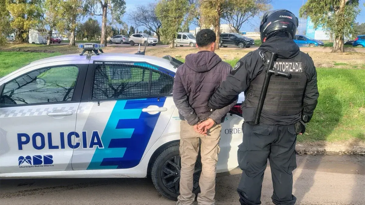 Jesús Manuel Rivero, de 21 años, registraba un pedido de captura