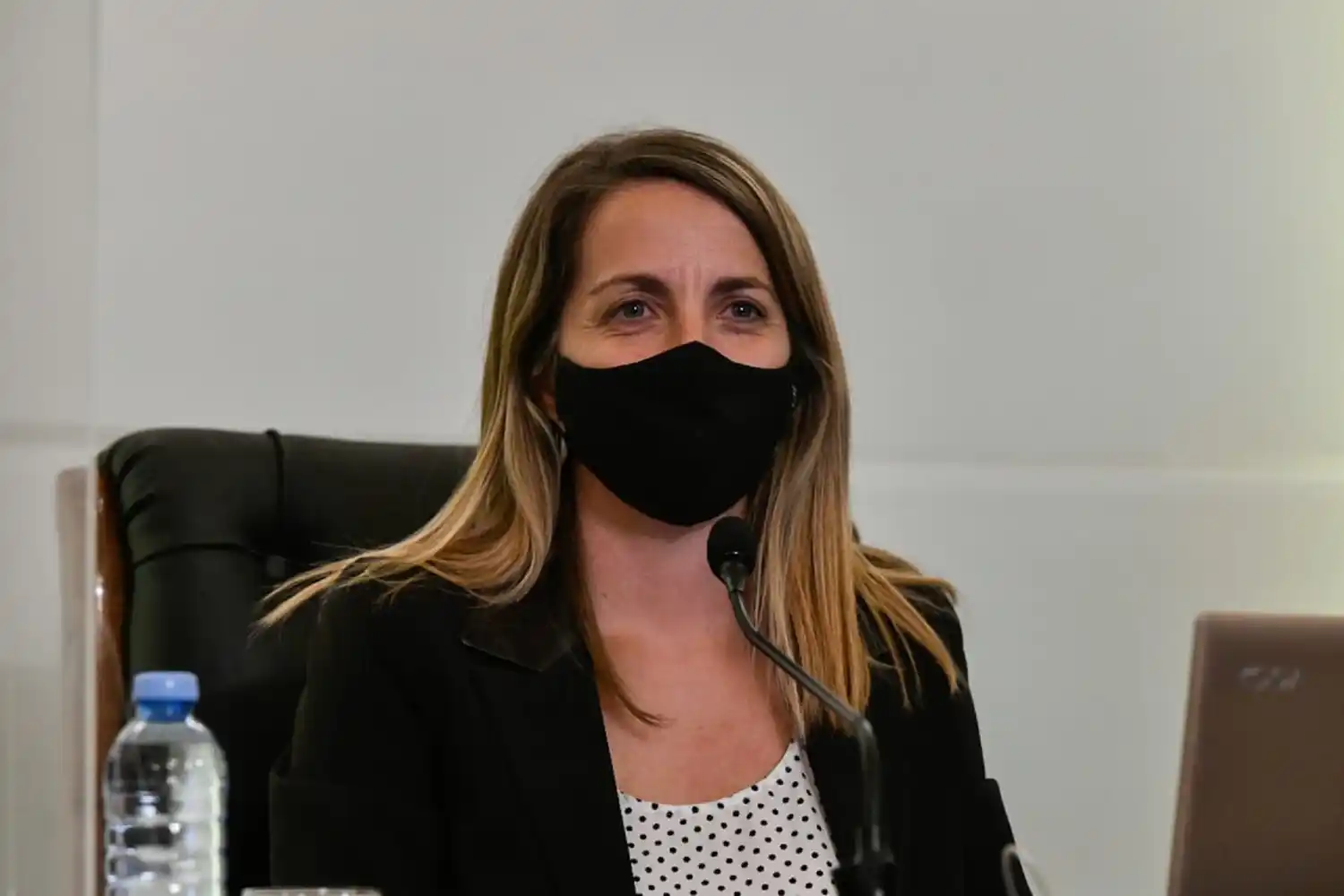 Stratta afirmó que el lunes se retoma la presencialidad 