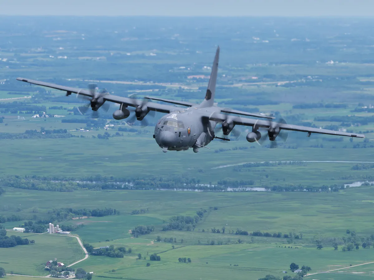 U.S. Navy delivers upgraded 105 mm cannon for USAF AC-130 gunship