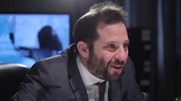 José Ottavis: "De político no vive nadie que es honesto"
