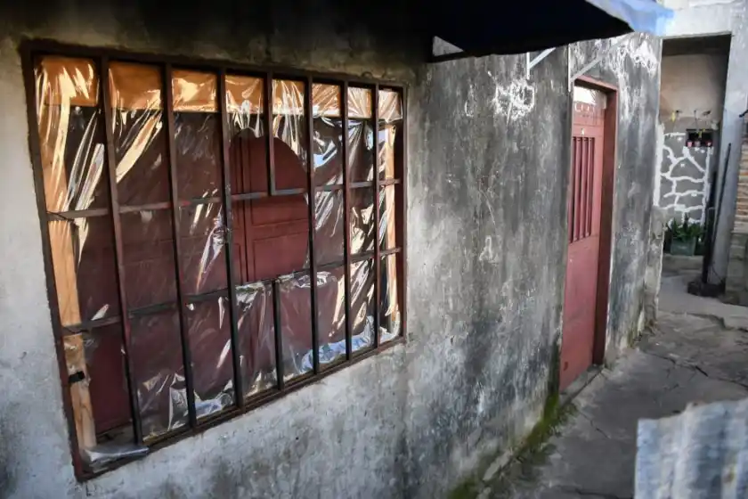 Noche violenta en el Gran Rosario: asesinaron a una kiosquera y a un cadete en diferentes crímenes