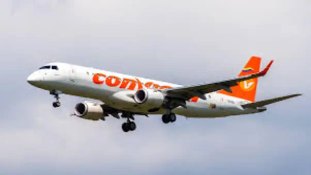 Suspendieron permiso a aerolínea Conviasa para operar en Ecuador