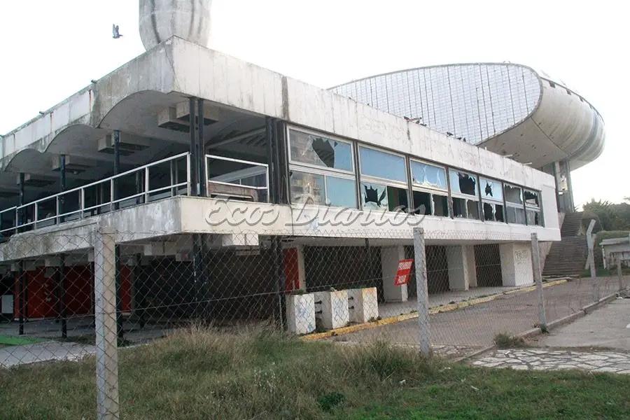 Donde funcionan el sauna. Debajo de la conocida “boite” del casino, allí cometieron el ilícito en la madrugada