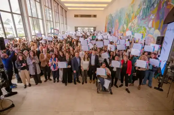 La Escuela de Género, Gobierno y Comunidad entregó más de 1100 diplomas