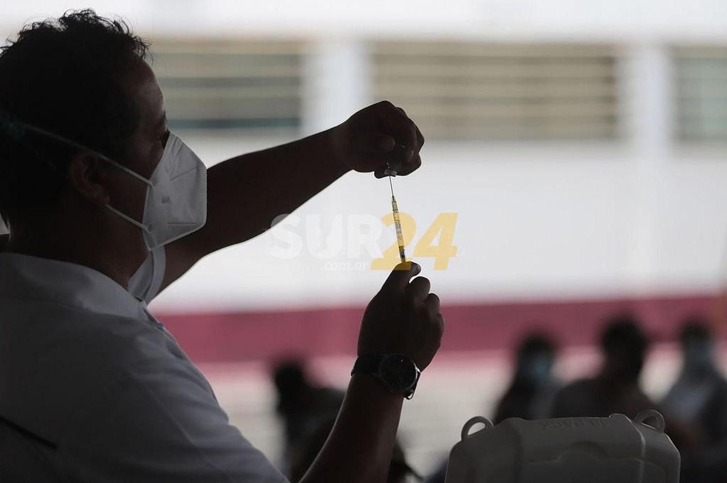 Informaron 8.160 nuevos contagios en el país y 529 en Santa Fe