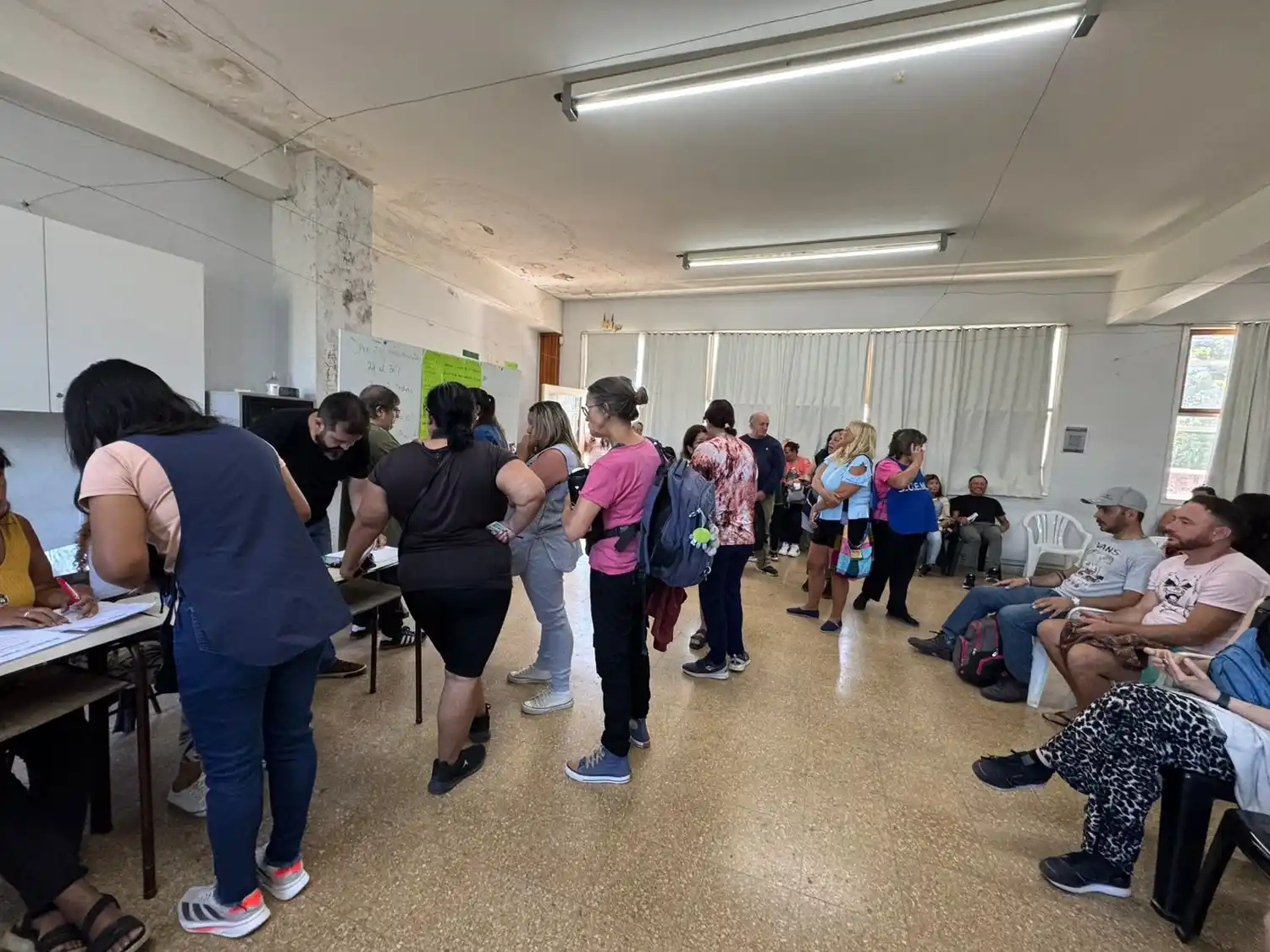 Asamblea de personal de Escuelas de Verano