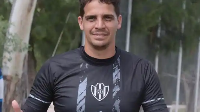 Alan Aguerre acusa a los árbitros de proteger a Leandro Paredes