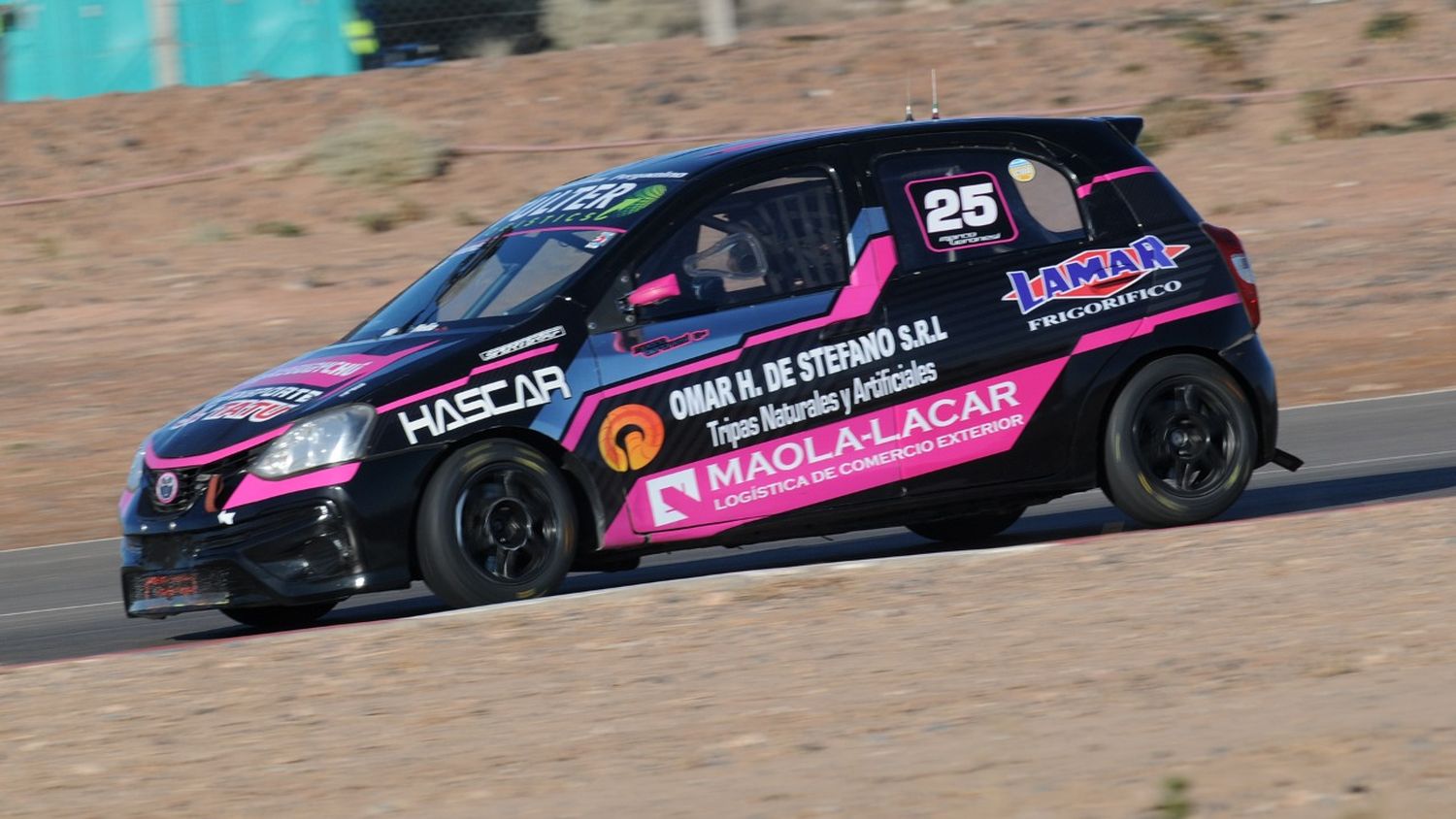 Marco Veronesi ganó su serie y largará adelante en Neuquén