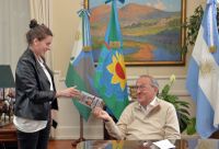 Lunghi, la última campaña electoral, caramelos y una boleta con dedicatoria