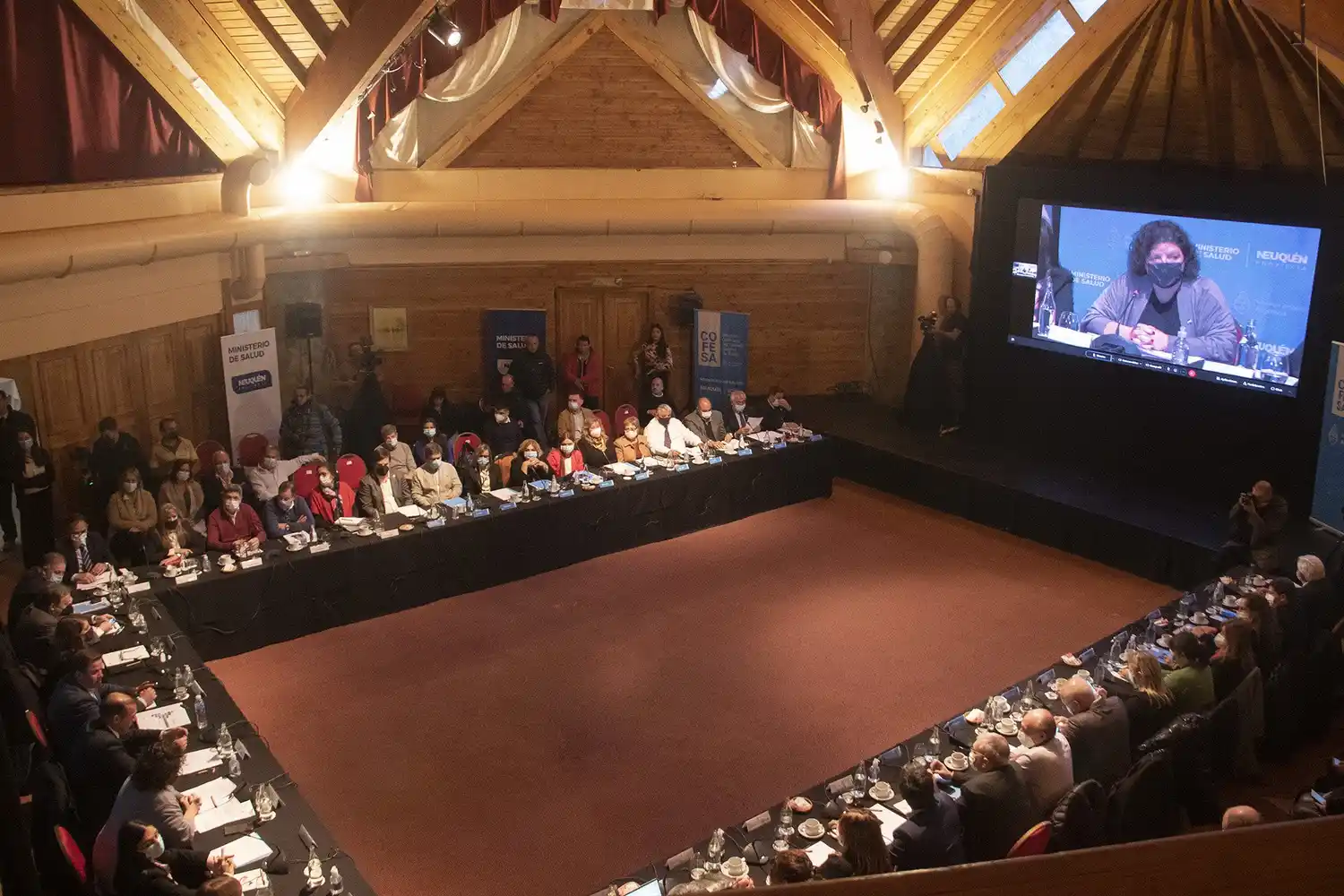 Covid: Nación confirma que empezamos la cuarta ola pero descarta un confinamiento