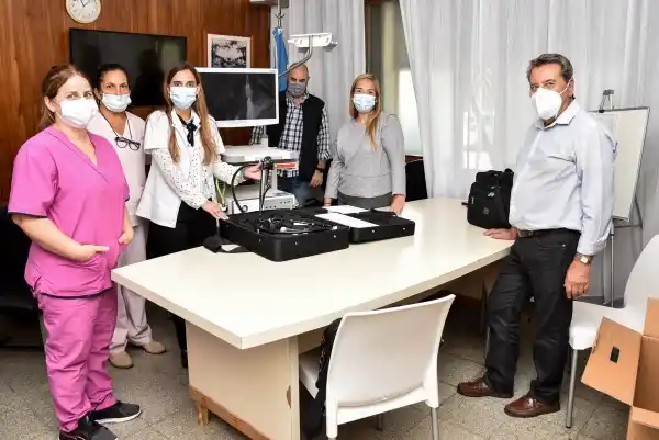 Con el nuevo endoscopio se pondrá en marcha el servicio de Gastroenterología en el Hospital Municipal de Chascomús