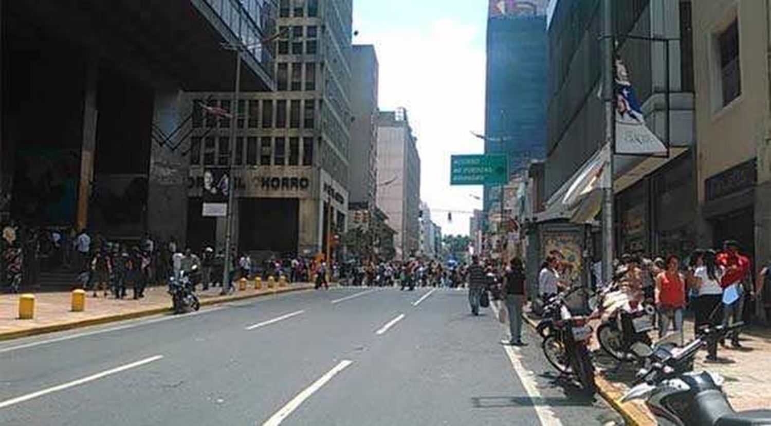 ¡Insólito! Lo contrataron de vigilante y terminó robando en varios comercios