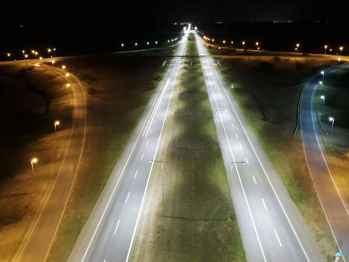 Dos autos chocaron en la autopista a Córdoba - imagen ilustrativa