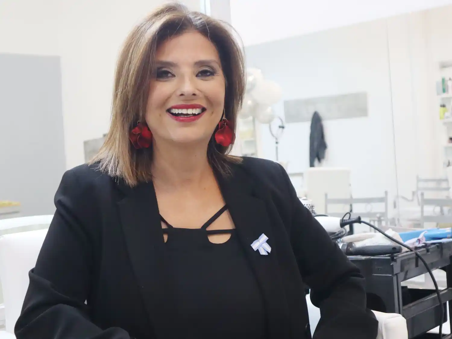 Gabriela Coduri celebró 30 años de trayectoria con la reinauguración de su salón en Concordia