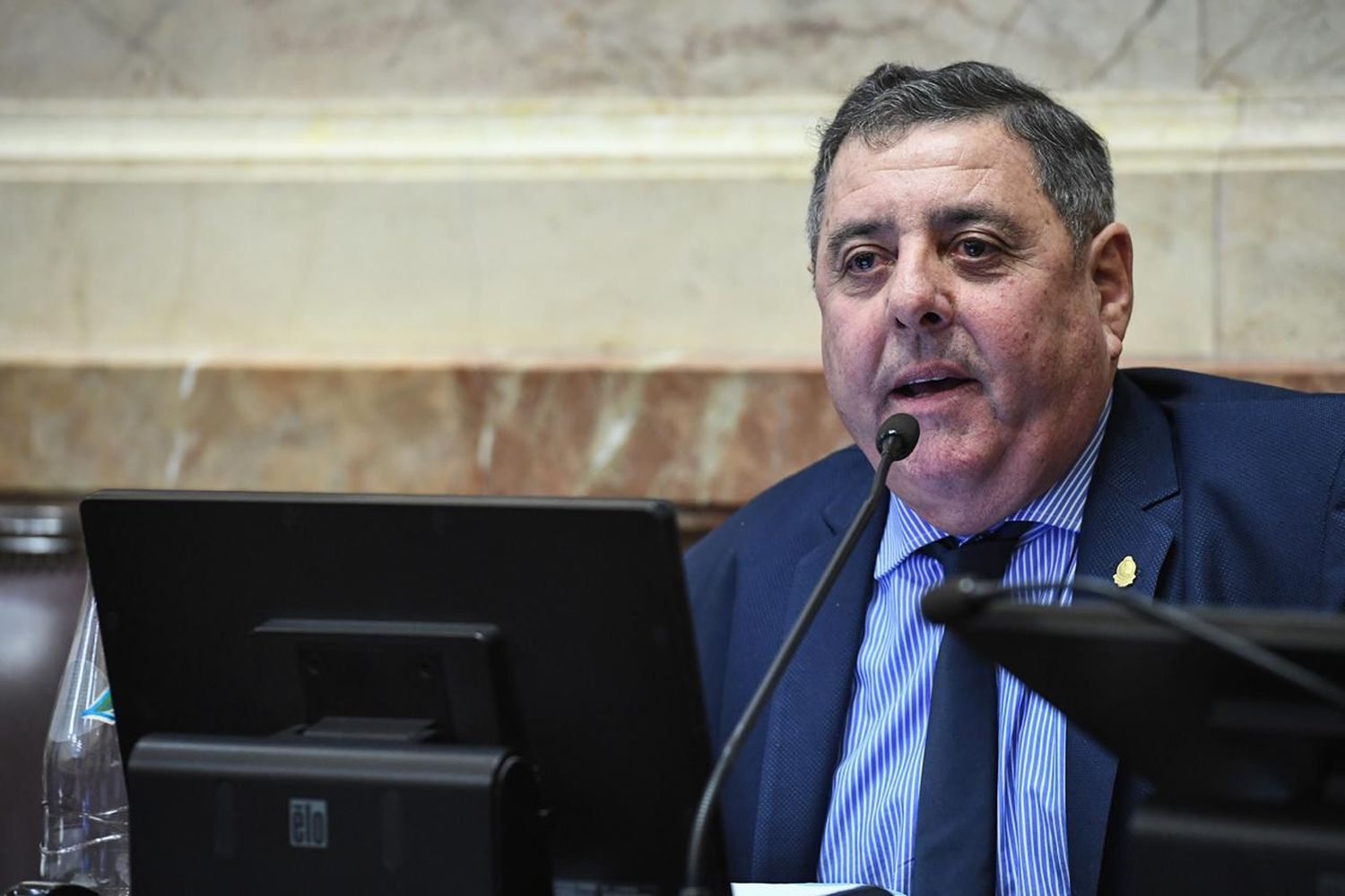 De Ángeli consideró que “la votación va a ser ajustada” en el Senado