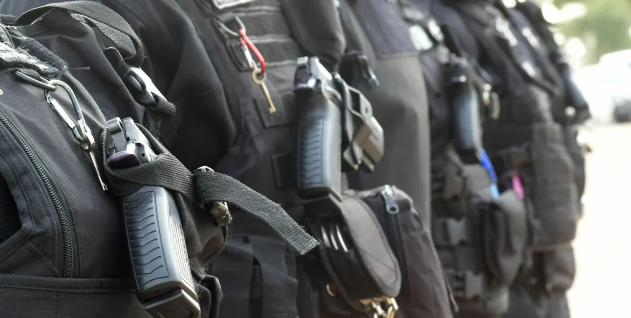 El Gobernador santafesino firmó el decreto con ascensos 2024 para el personal policial