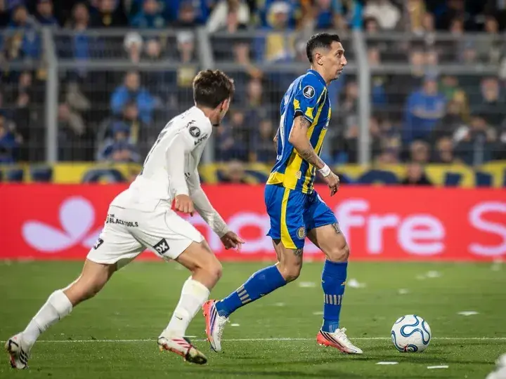 El Canalla se juega la clasificación a cuartos en San Pablo desde las 21:30. Foto: @RosarioCentral