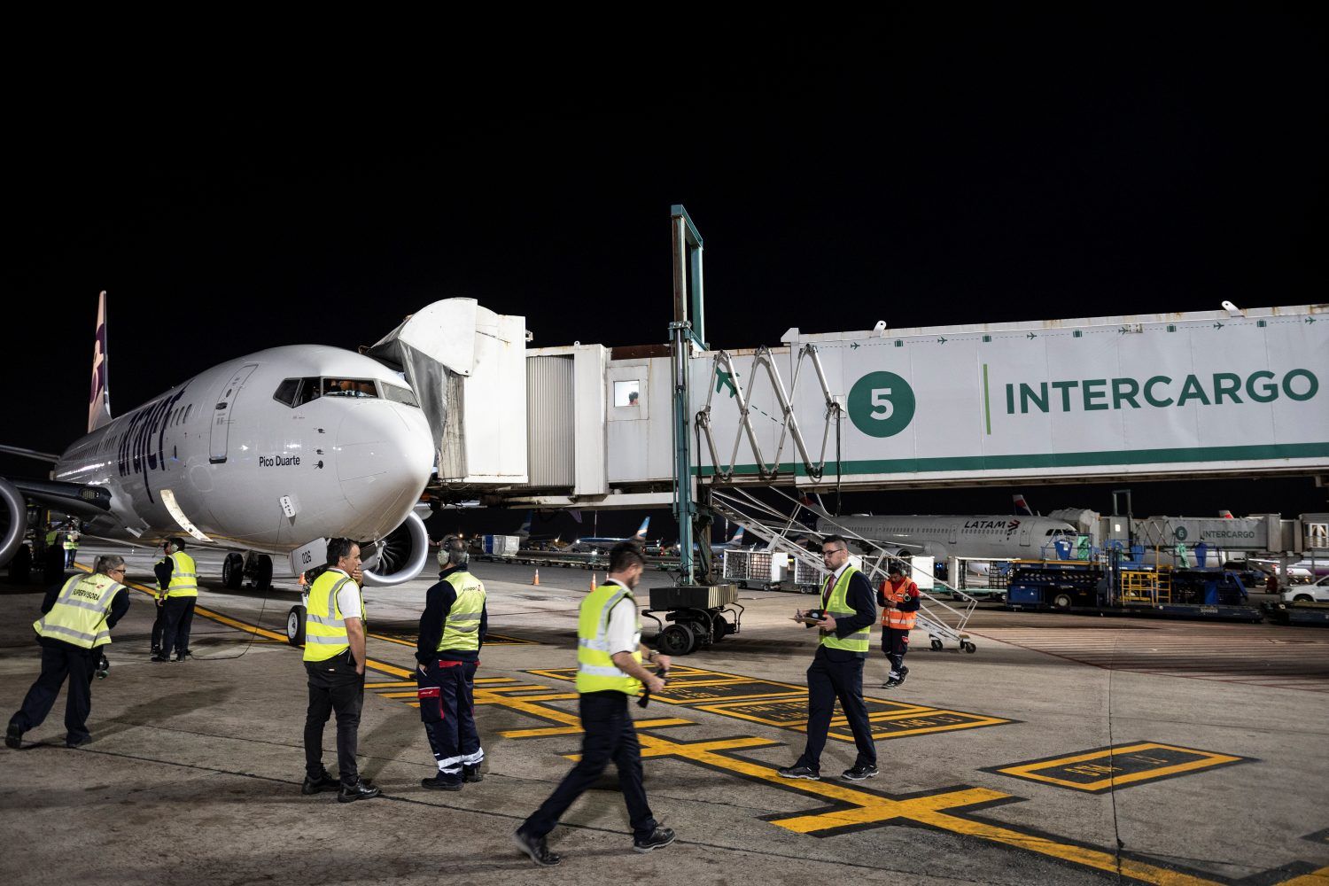 Cámara de líneas aéreas en Argentina manifiestan su preocupación por los paros en el sector