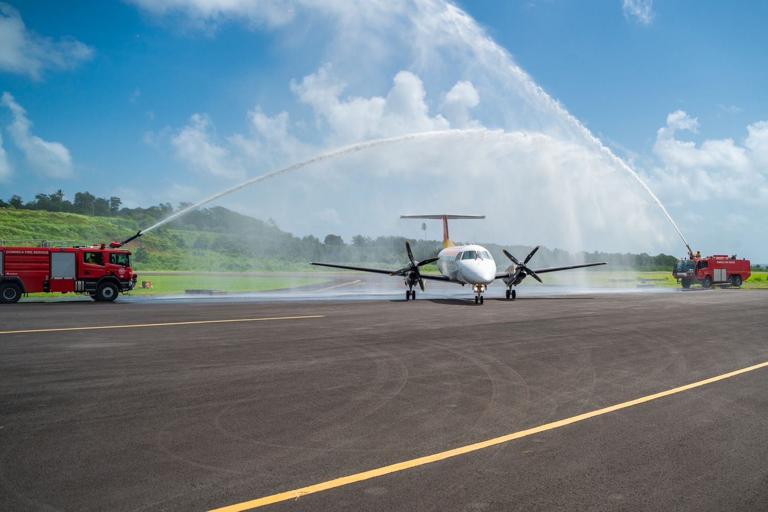 Sunrise Airways inicia sus vuelos en el Caribe Occidental con Embraer EMB 120