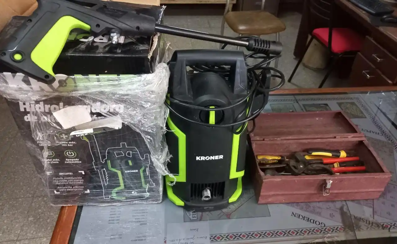 Tras el robo en una vivienda, recuperan herramientas y una hidrolavadora