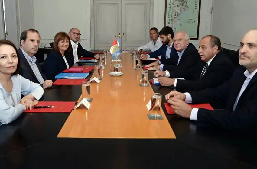 Miguel Lifschitz y Patricia Bullrich se reunieron este mediodía en Buenos Aires