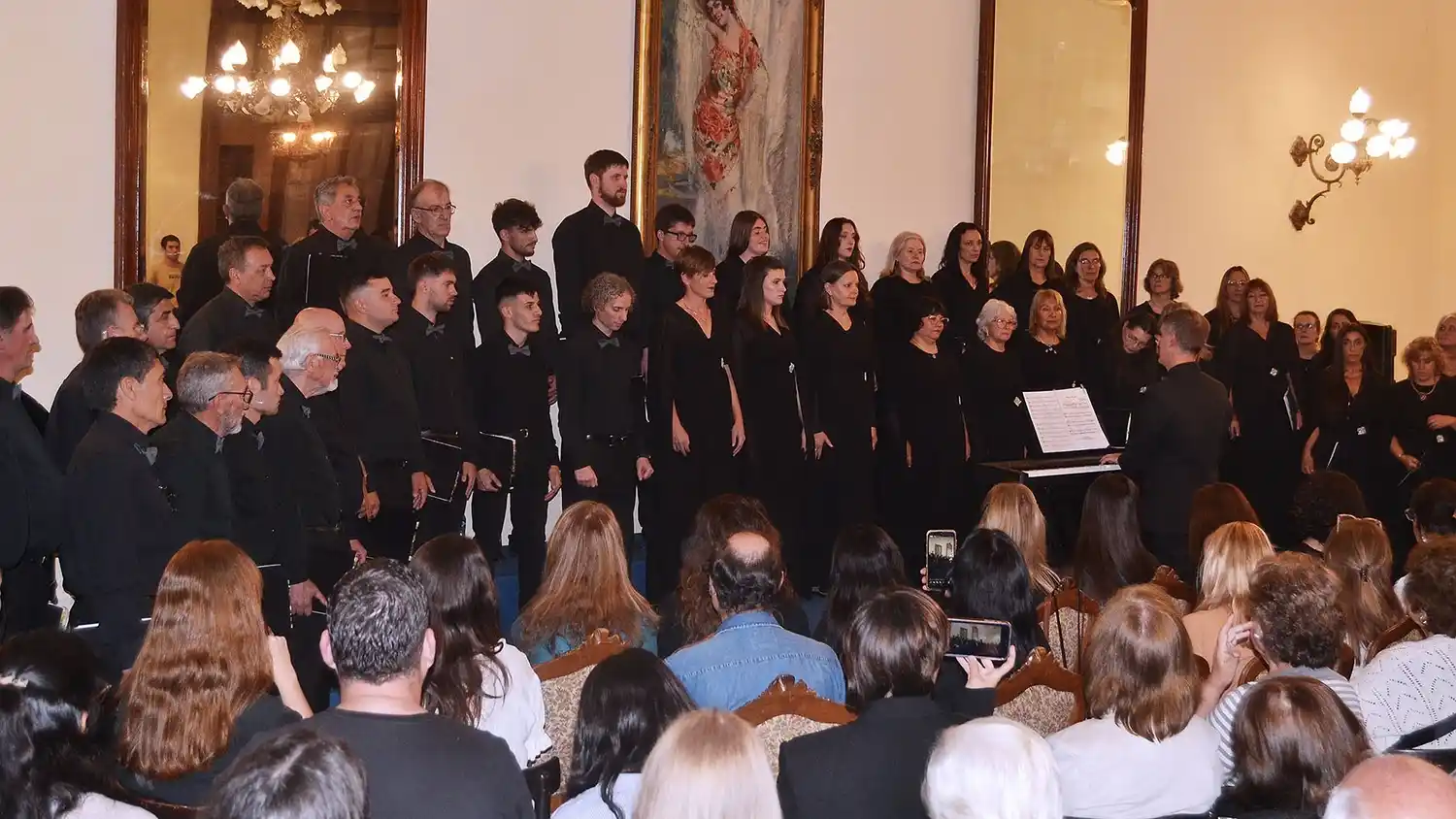 “El coro es una gran familia”: Esteban Claus, director del Coro Municipal de Urdinarrain