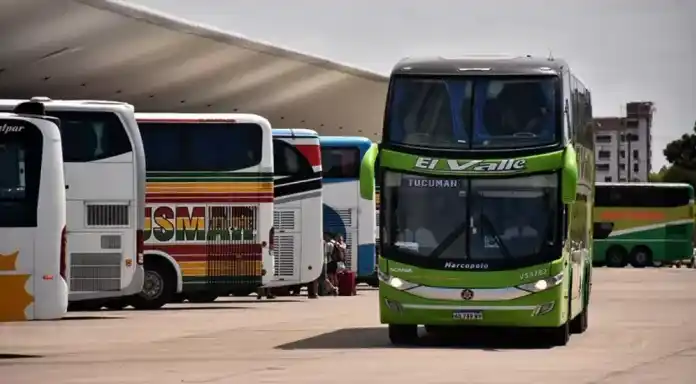 Inminente implementación del pase sanitario en transportes de media y larga distancia