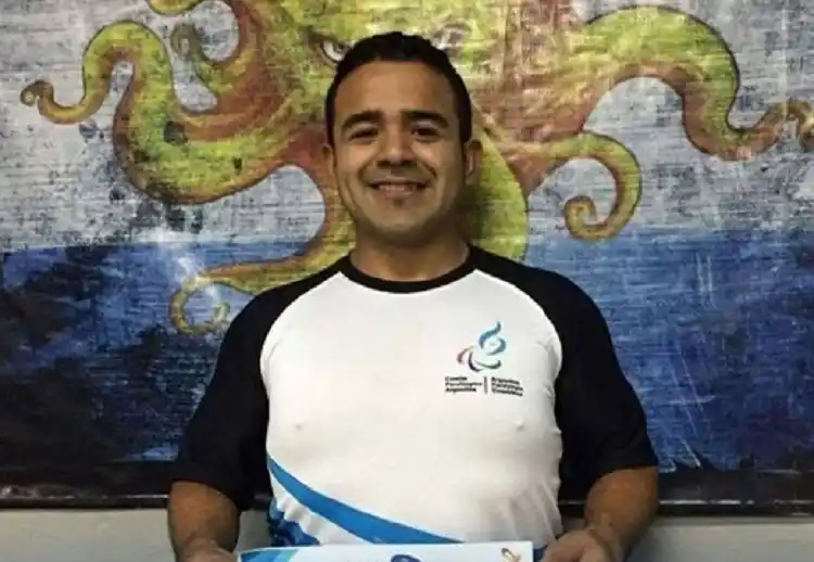 David Coronel: "Iré por un diploma"