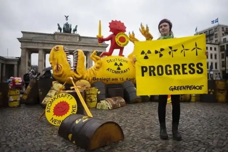 Alemania dijo adiós a la energía nuclear, mientras Finlandia la incrementa