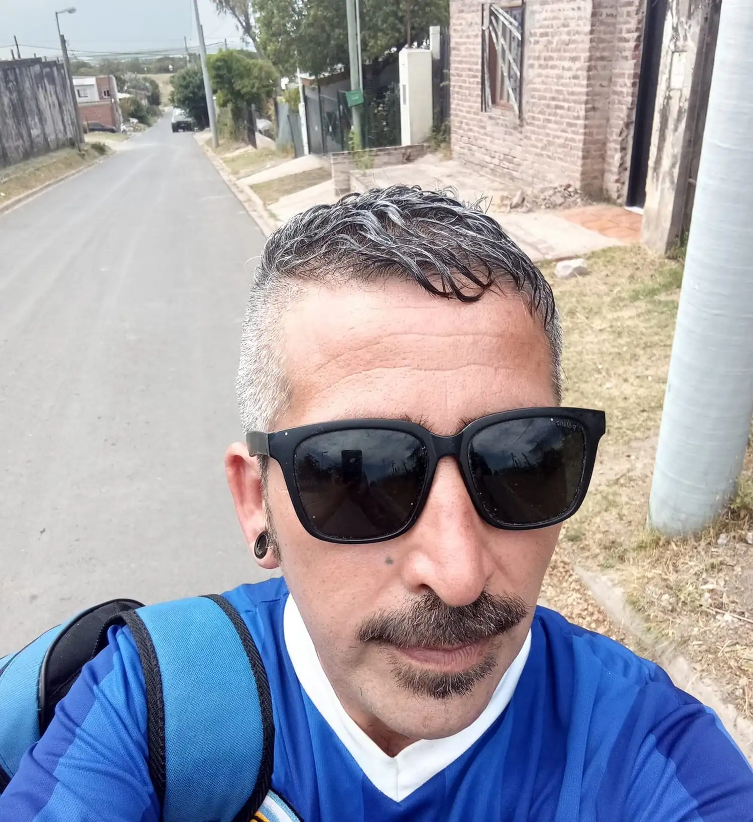 Para los que no tienen y los que tienen pero están solos