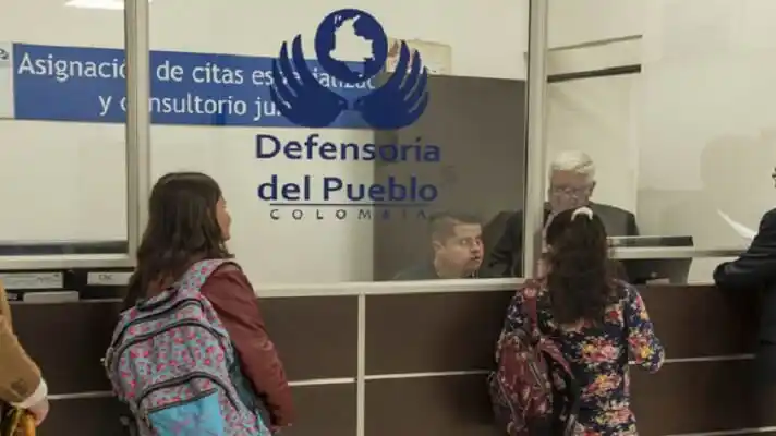 Defensoría de Colombia contra CLAUDIA LOPEZ ¿Por qué rechaza el reciente anuncio de la alcaldesa de Bogotá?