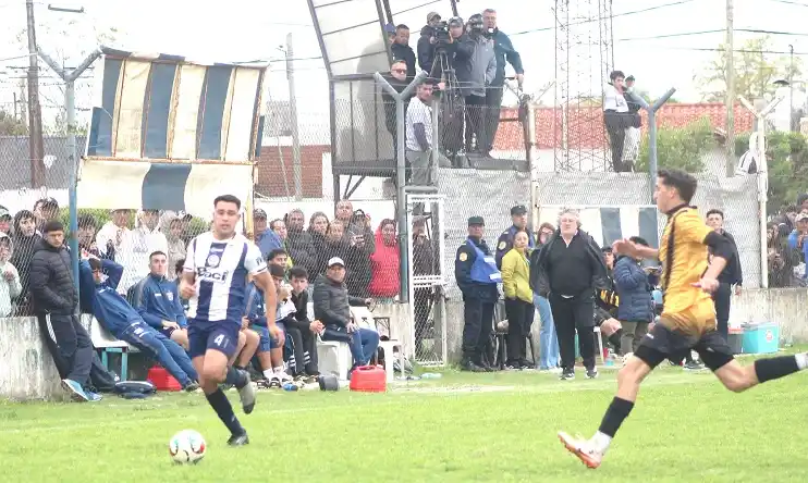 Liga Departamental de Fútbol de Gualeguay: un fin de semana a pura definición y fútbol en todas las categorías
