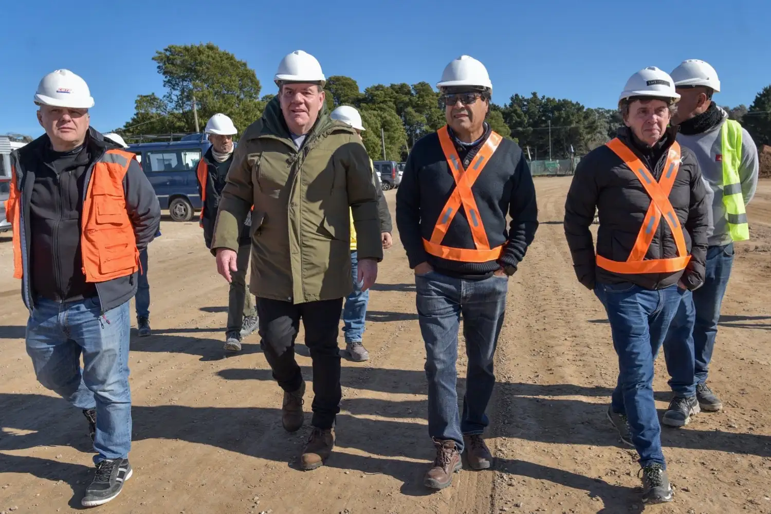 Montenegro recorrió las obras que se están realizando en la zona sur de la ciudad.