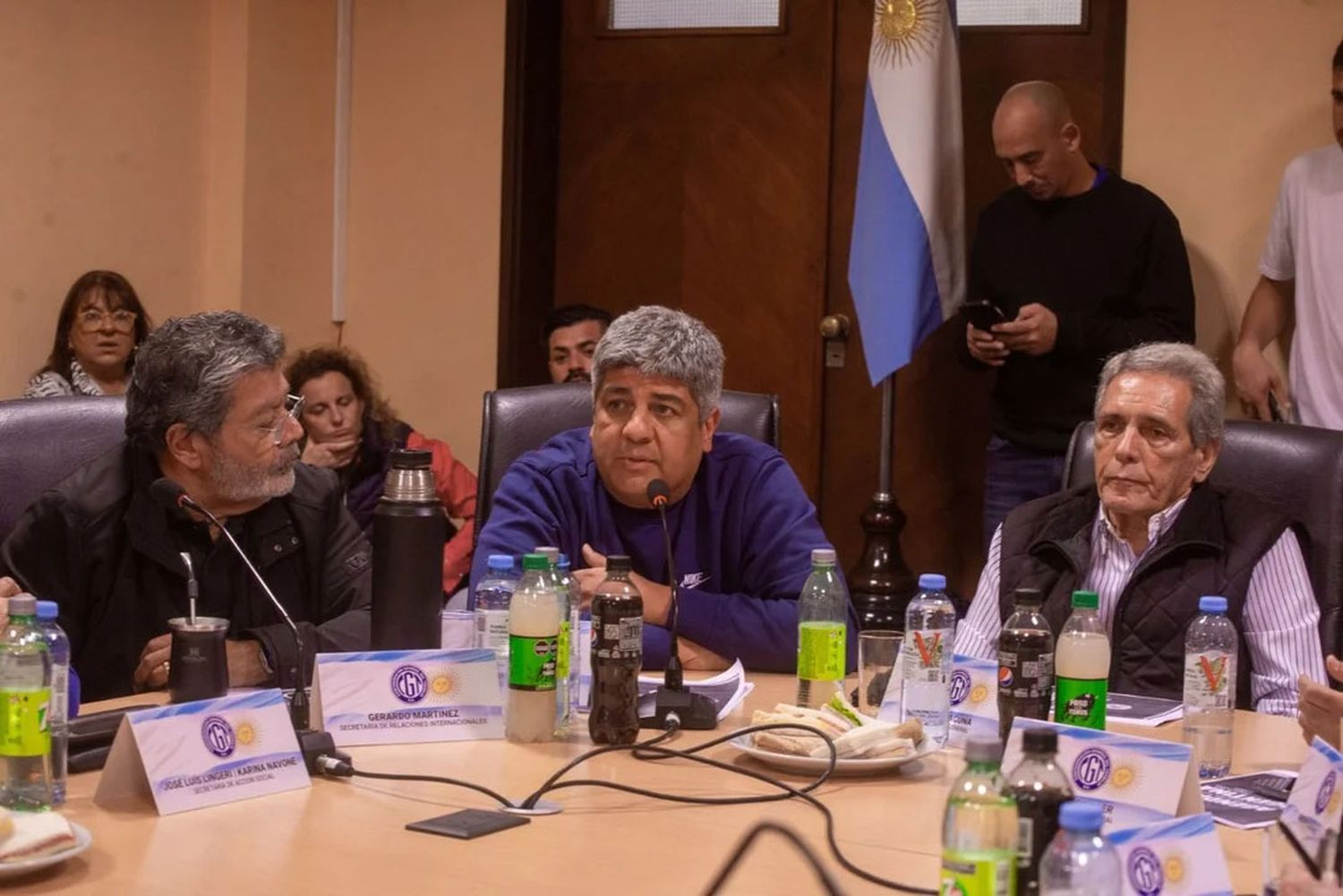 Reunión del Consejo Directivo de la CGT. Foto NA