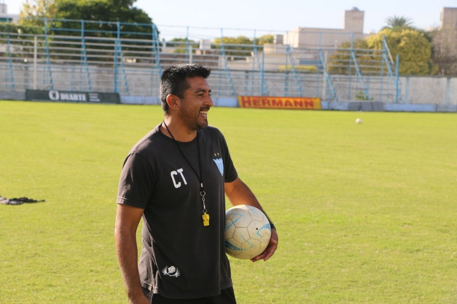Juventud Unida confirmó cuatro nuevos nombres para lo que resta del torneo