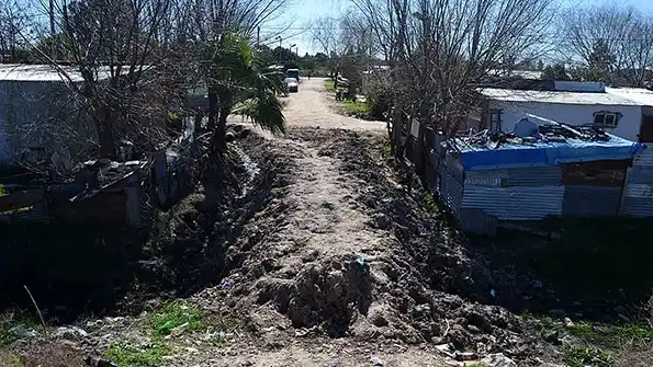Vecinos del barrio Minuán reclaman obras y soluciones ante problemas de infraestructura