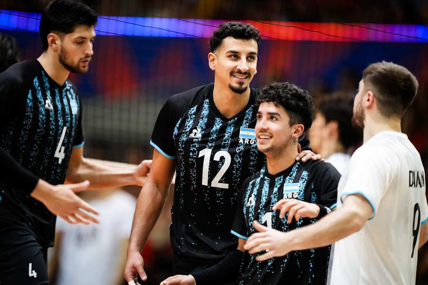 Argentina cayó en tie break ante Japón.