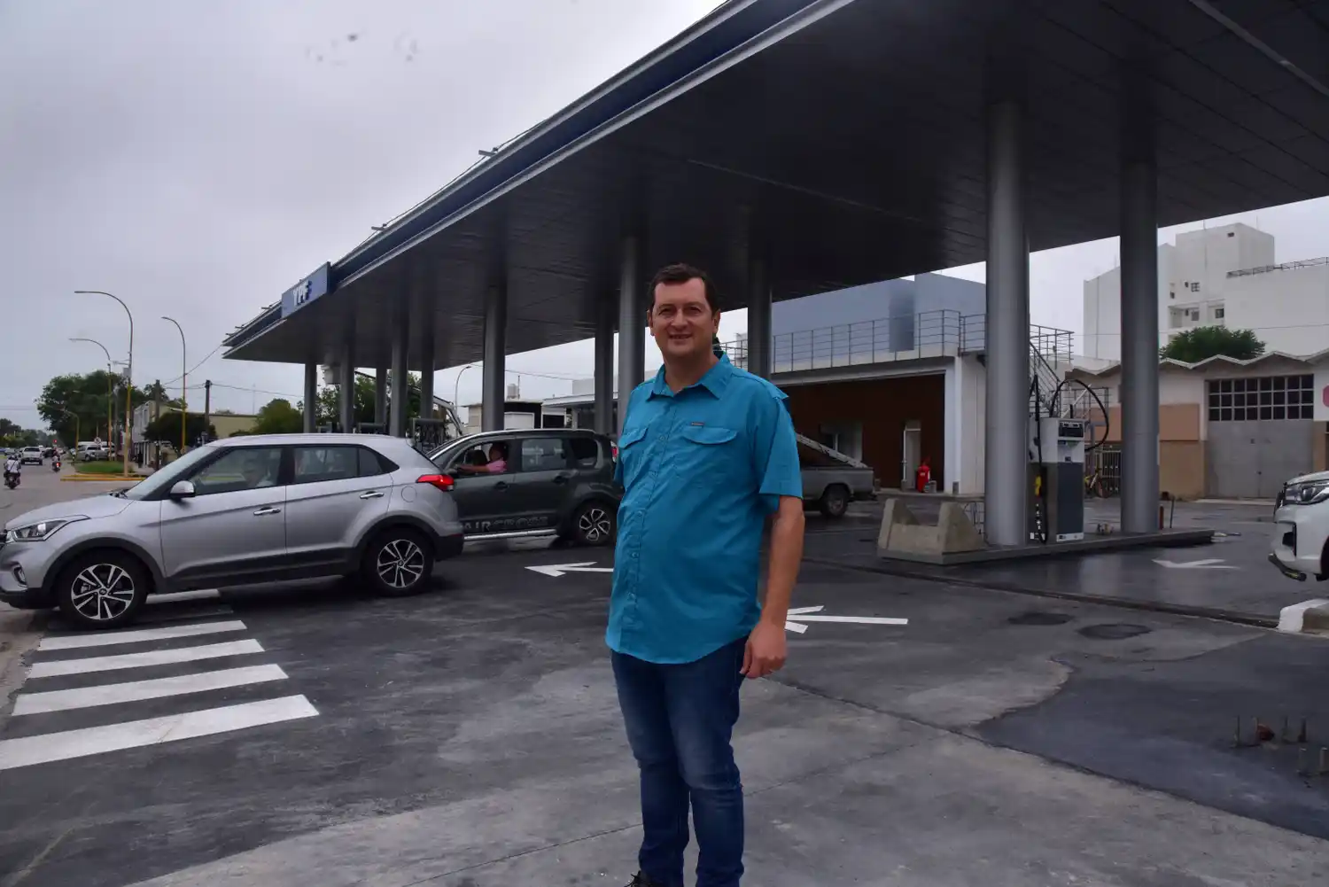 San Francisco sumó una YPF en el acceso a la ciudad