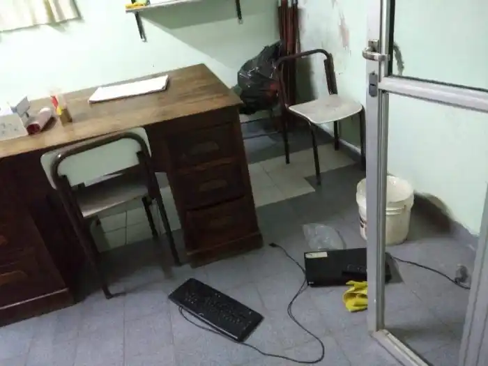Sustrajeron 35 computadoras en la Escuela 40 de Quequén