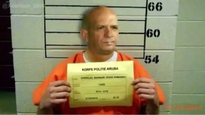 LOS NEGOCIOS TURBIOS DE EL POLLO CARVAJAL en Aruba y cómo lo sacaron de la isla por «persona no grata» (+Detalles)