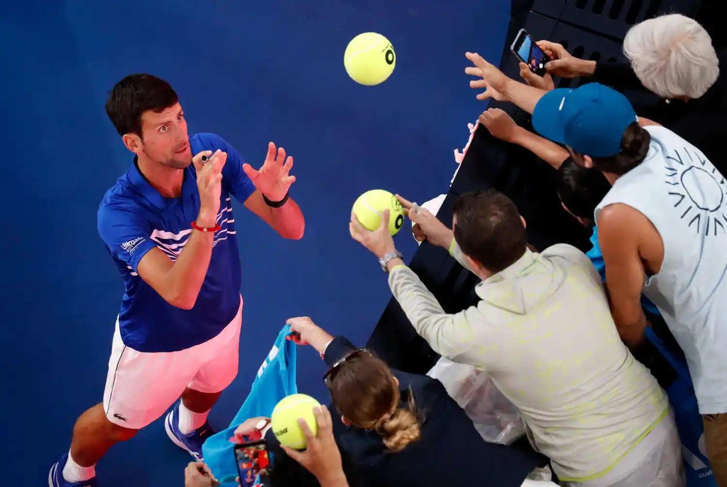 Djokovic y Pouille se metieron en semifinales