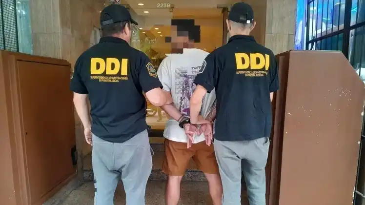 El análisis de las cámaras de seguridad permitieron la aprehensión del sospechoso. (FOTO: 0223)