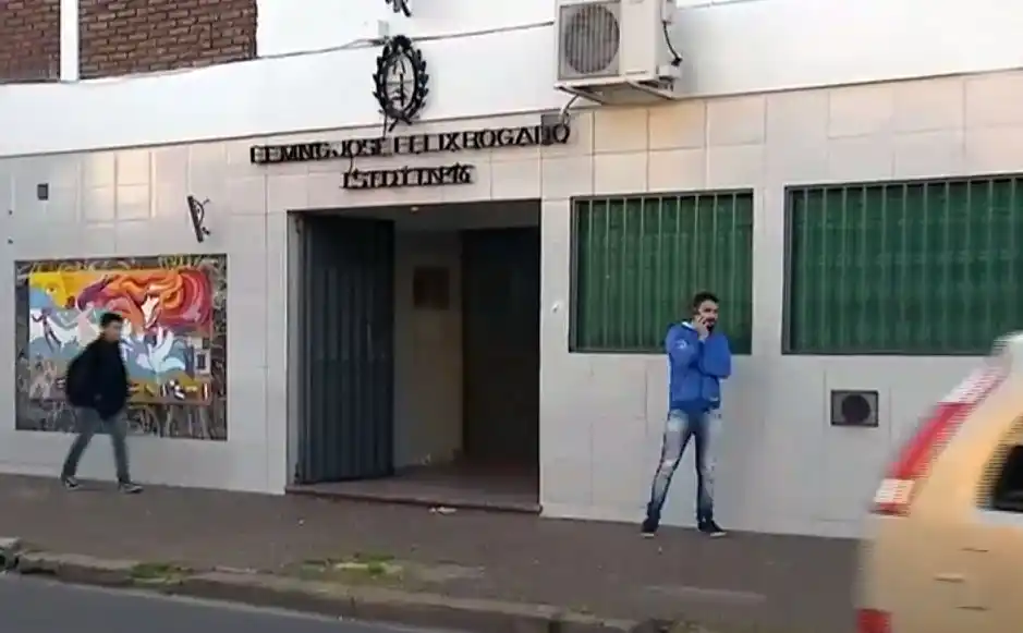 Ramos Mejía: un chico de 14 años fue con tres armas al colegio