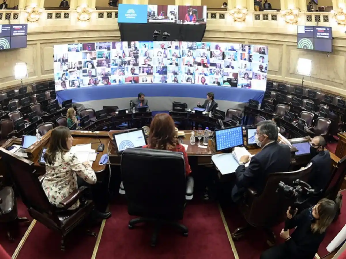 El oficialismo inicia la discusión en el Senado del proyecto que profundizaría el recorte en CABA