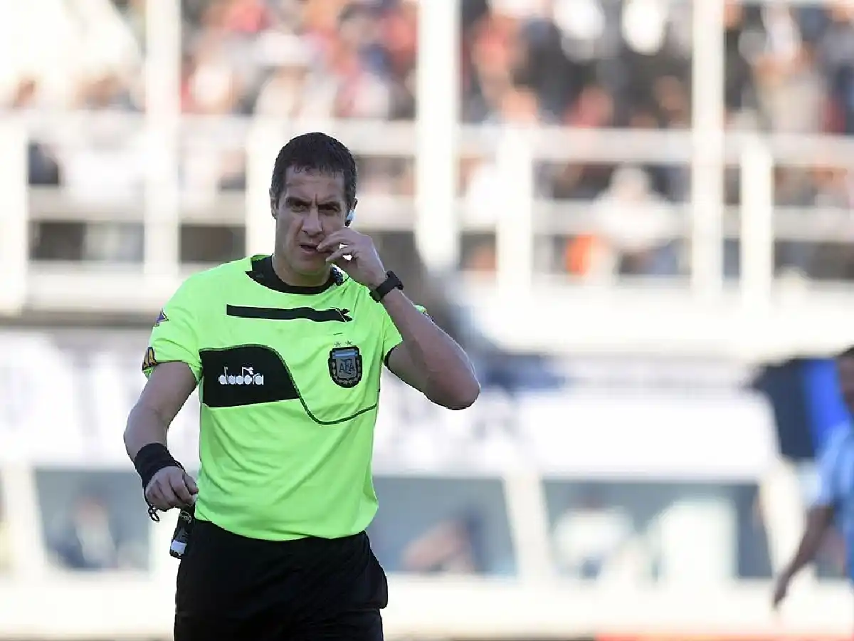 Echavarría y Tello dirigirán a Boca y River en sus estrenos 